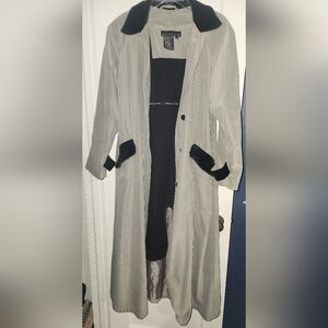 Anne Klein Black and Tan Jacket